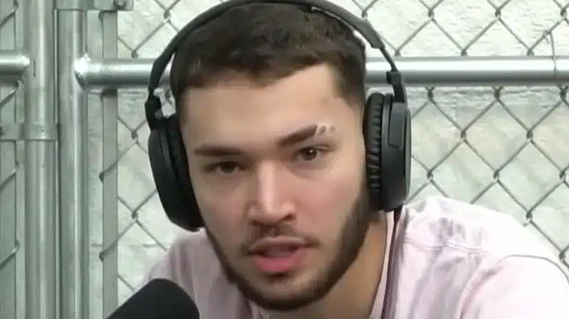 Adin Ross est un youtubeur, streamer très connu sur Internet