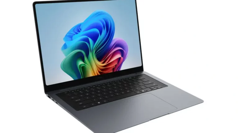 Samsung Galaxy Book 6 Ultra avec ecran AMOLED 16 pouces et RTX 5070, premier laptop note 10/10 par Frandroid