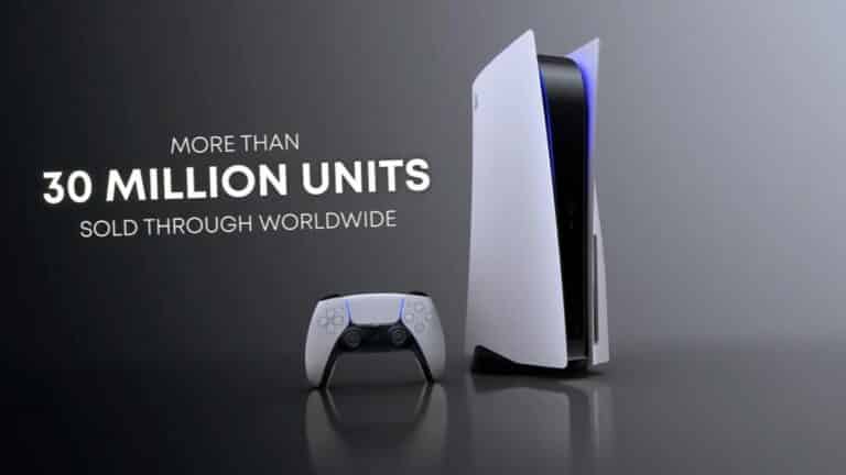 Console PlayStation 5 Slim et PS5 Pro avec affichage des nouveaux prix de 650 et 900 en Europe